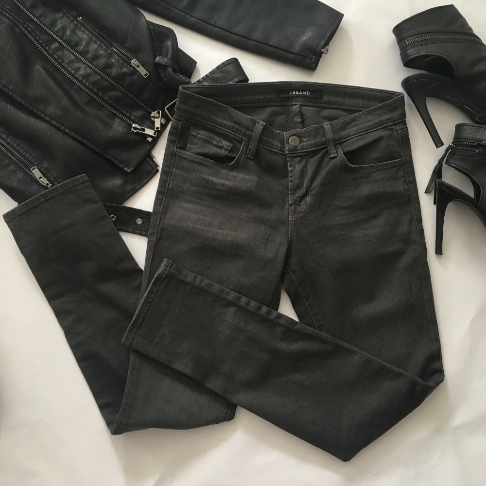 J Brand Jbrand Skinny Jean in Dare Dark Grey
